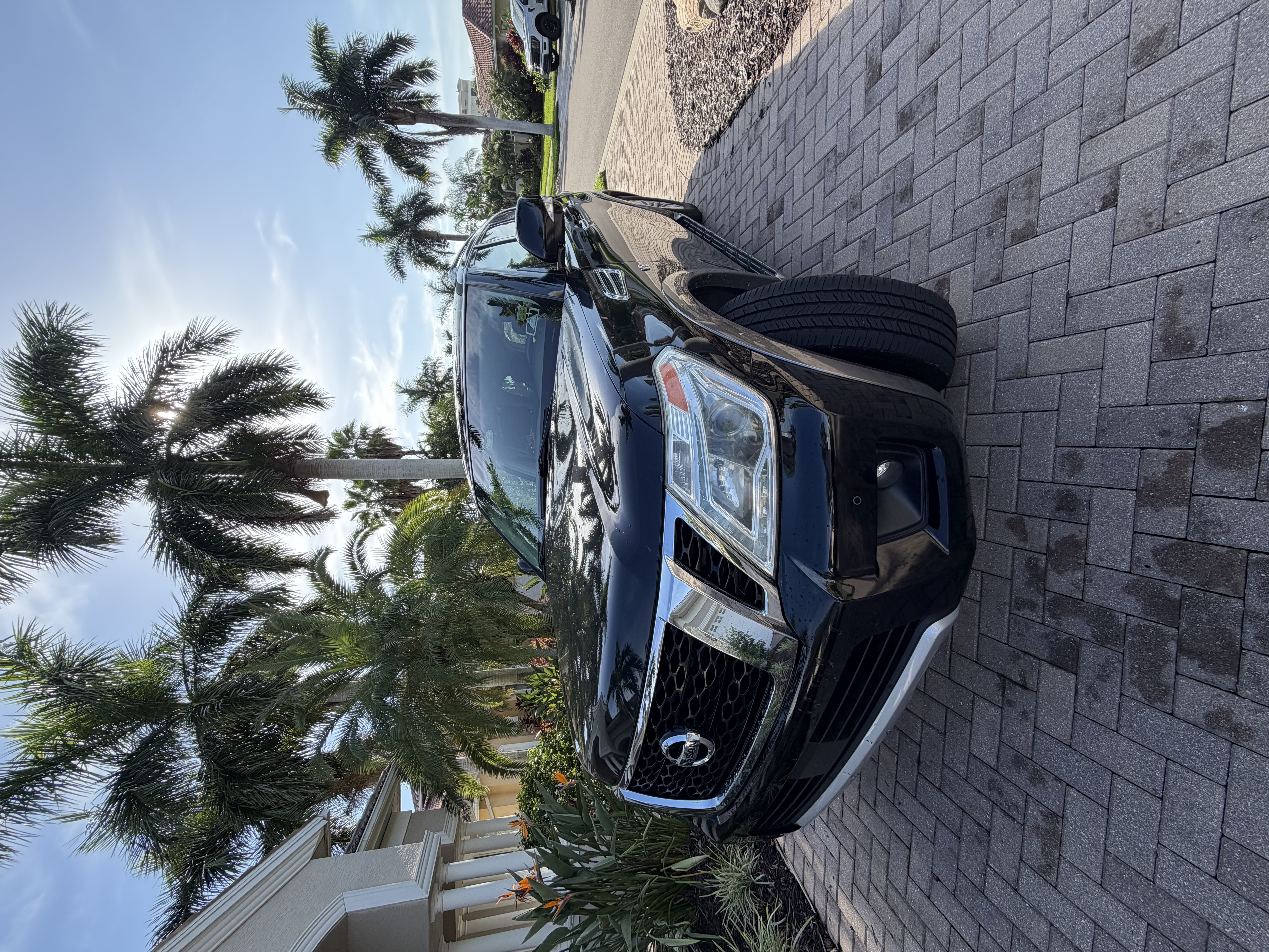 Used 2017 Nissan Armada SV w/ Driver Package AWD/4WD image 16