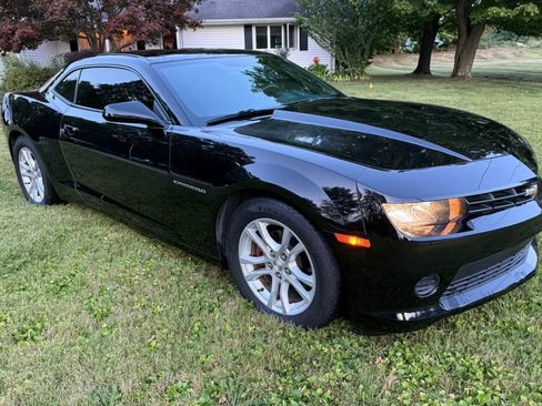 Used 2015 Chevrolet Camaro LS RWD image 12