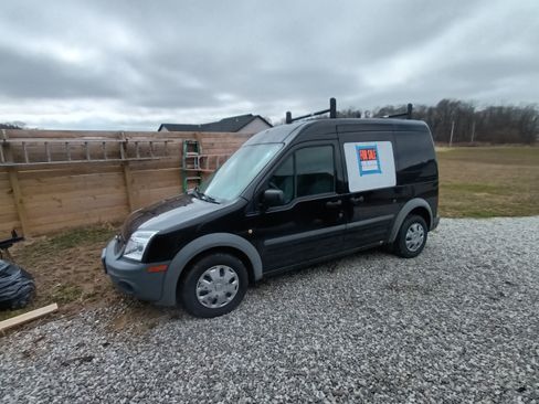 Used 2012 Ford Transit Connect XL image 1