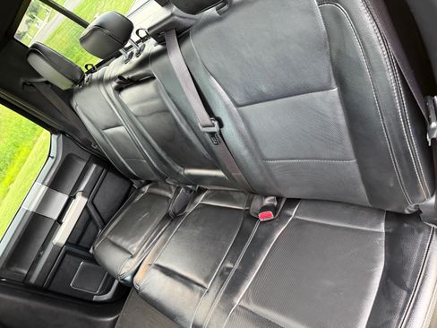 Used 2015 Ford F150 Lariat w/ Equipment Group 502A Luxury AWD/4WD image 24