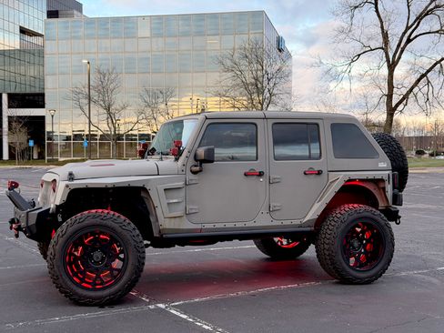 Used 2017 Jeep Wrangler Unlimited Sport w/ Quick Order Package 24S image 18