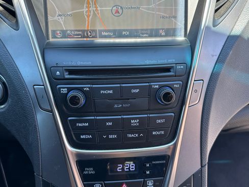 Used 2014 Hyundai Azera Limited w/ Option Group 02 FWD image 12
