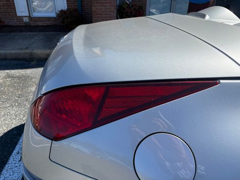 Used 2004 Nissan 350Z Touring image 16