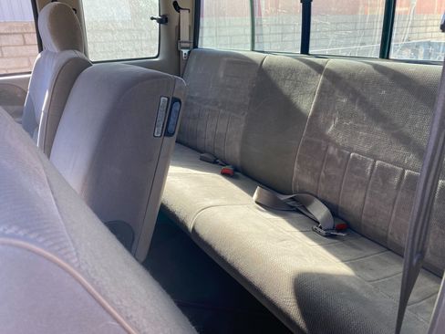 Used 1996 Dodge Ram 2500 Truck 4x4 Club Cab image 5