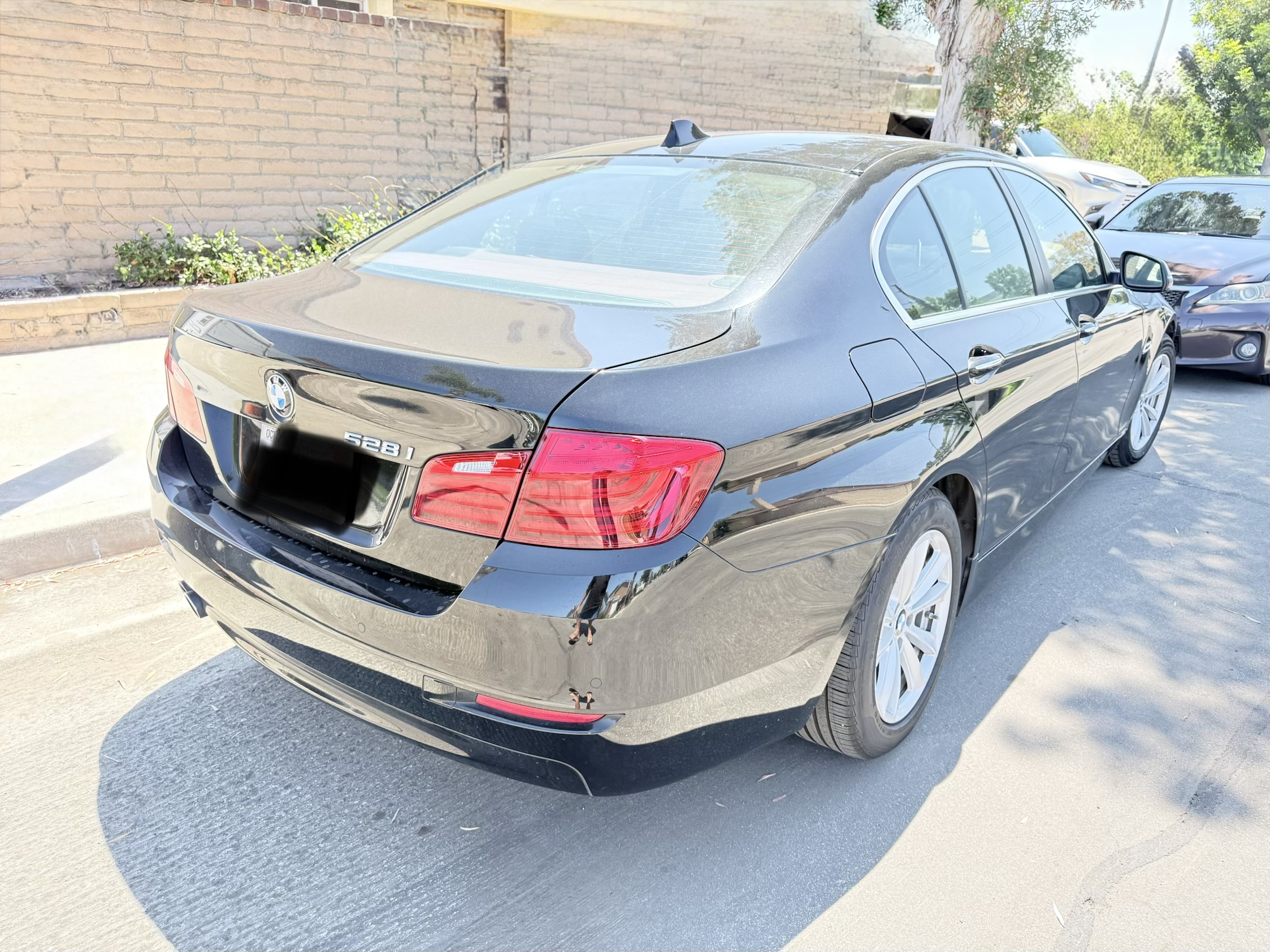 Used 2015 BMW 528i Sedan RWD image 6