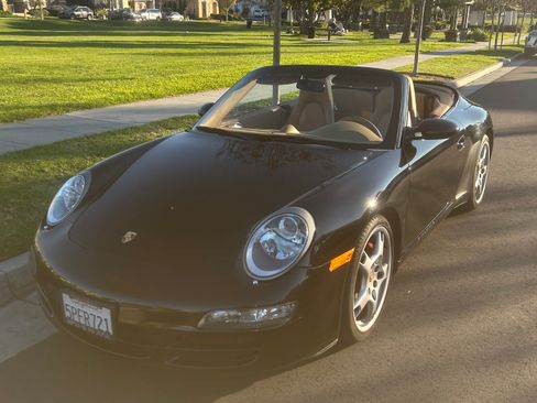 Used 2005 Porsche 911 Carrera S image 5