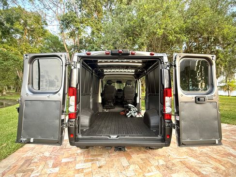 Used 2022 RAM ProMaster 1500 w/ Premium R/V Group FWD image 19