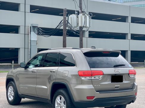 Used 2016 Jeep Grand Cherokee Laredo w/ Quick Order Package 23E image 5