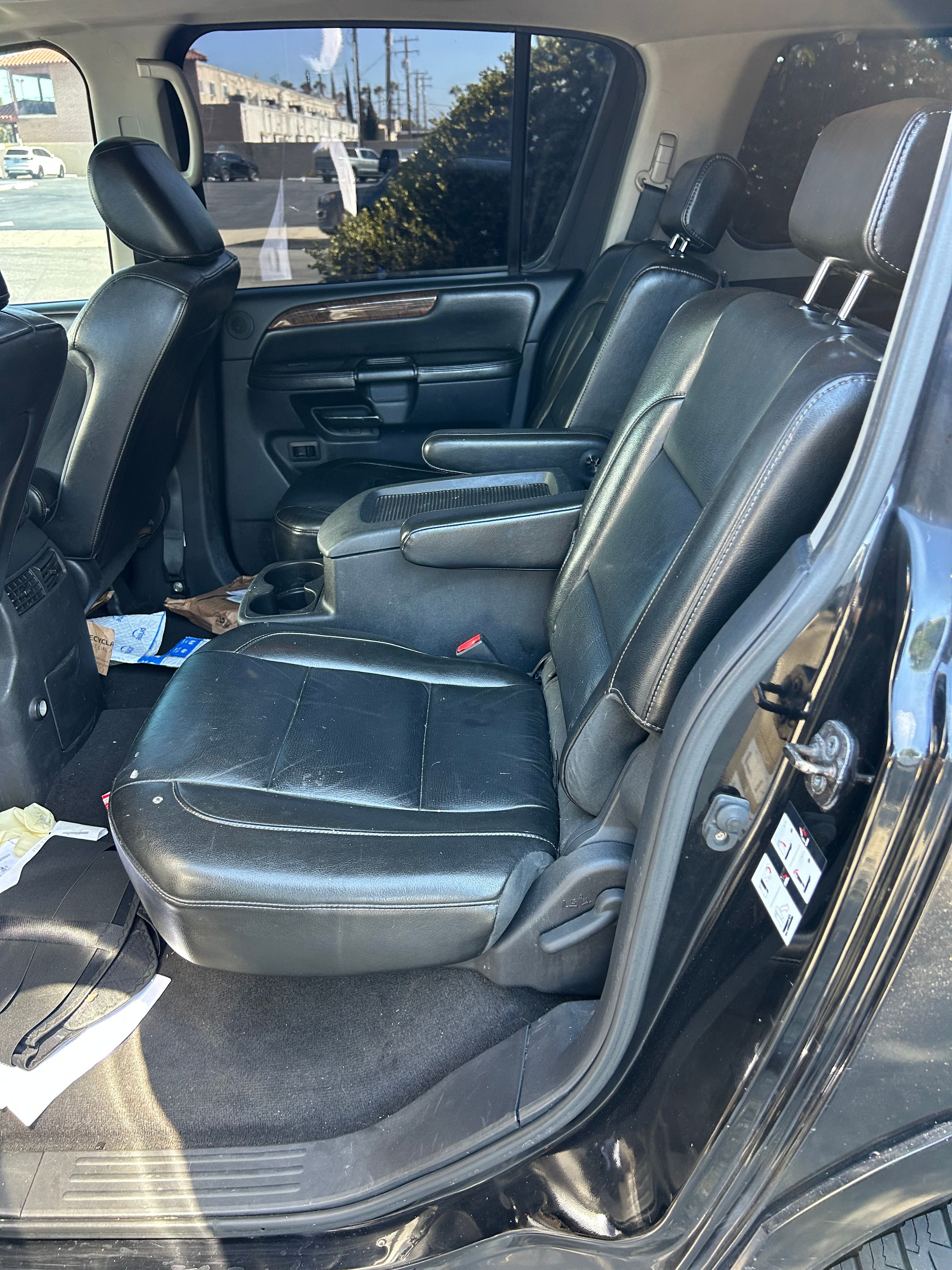 Used 2010 Nissan Armada Platinum w/ Captain Seat Pkg RWD image 13