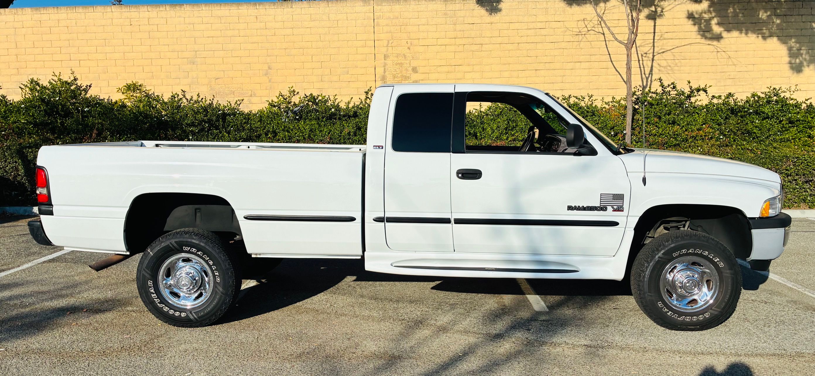 Used 1999 Dodge Ram 2500 Truck 4x4 Quad Cab image 9