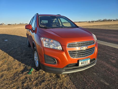 Used 2015 Chevrolet Trax LT w/ LT Plus Package image 5