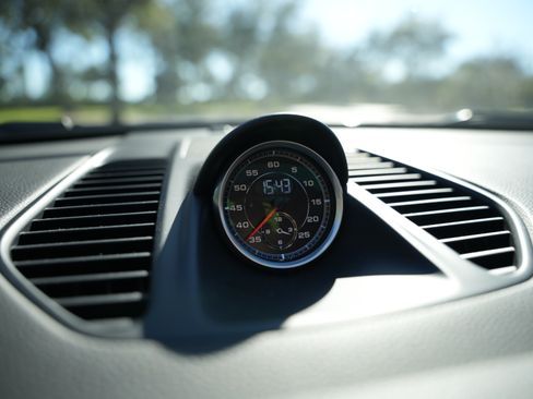 Used 2014 Porsche 911 Carrera S image 13