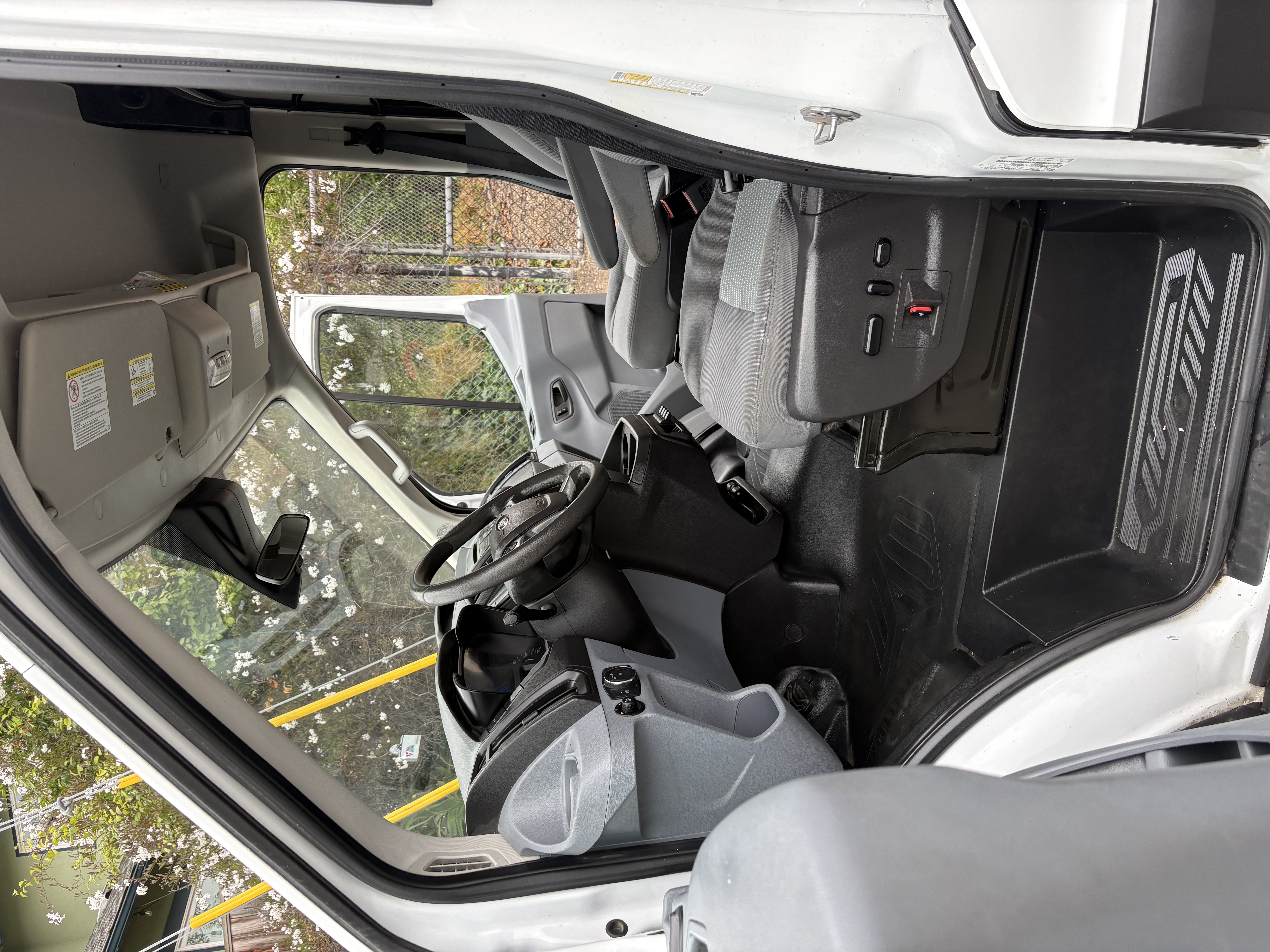 Used 2019 Ford Transit 250 148 Medium Roof w/ Interior Upgrade Package RWD image 13