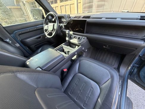 Used 2022 Land Rover Defender 110 X-Dynamic HSE image 14