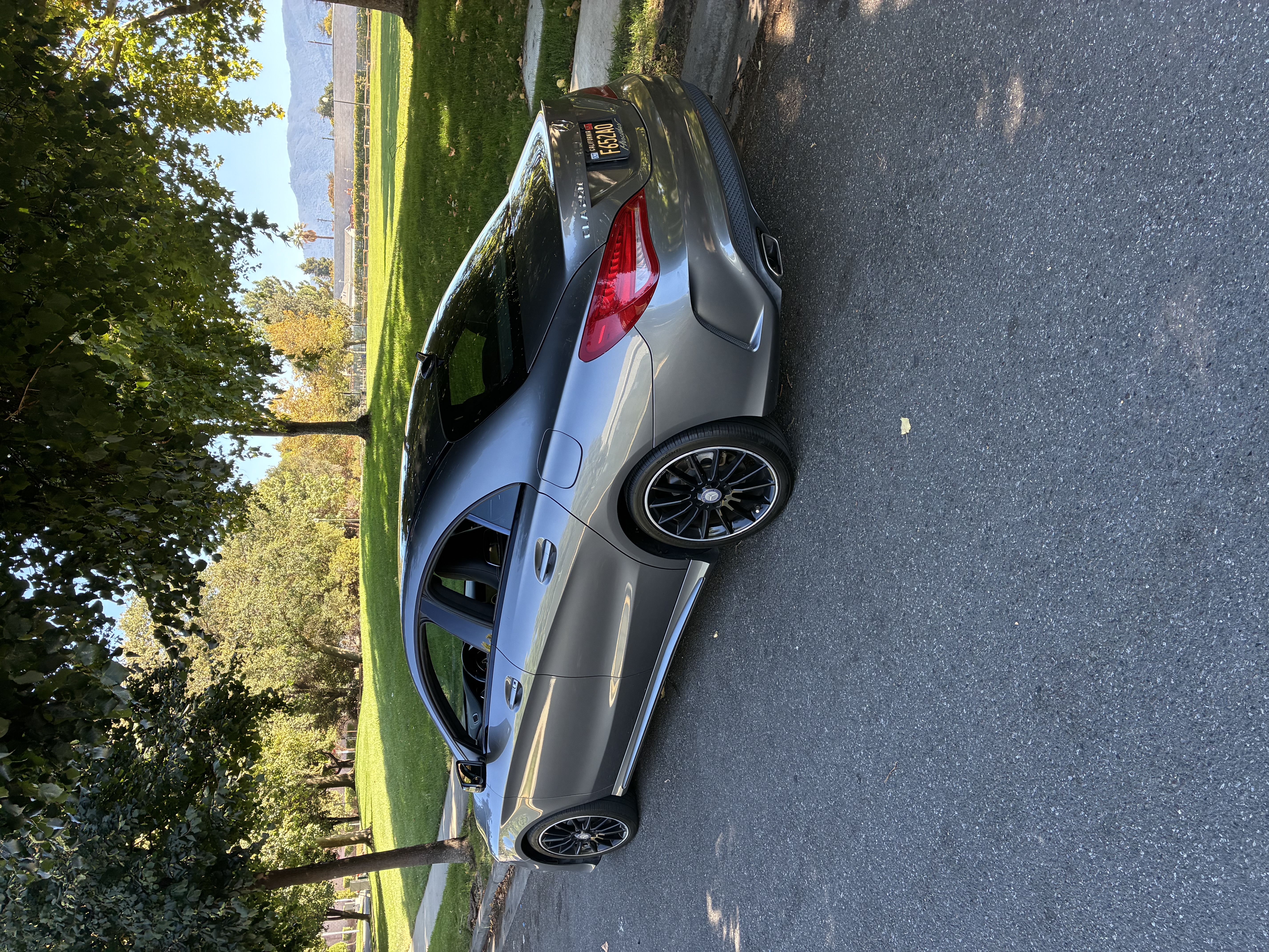 Used 2014 Mercedes-Benz CLA 250 image 2