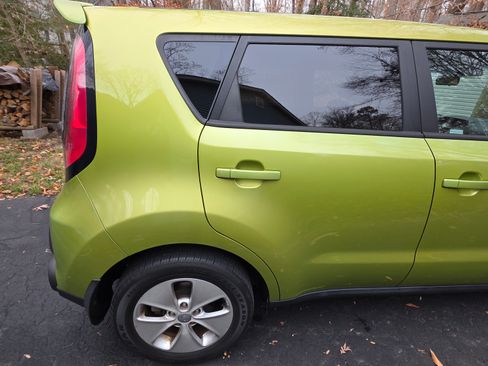 Used 2015 Kia Soul EV image 6