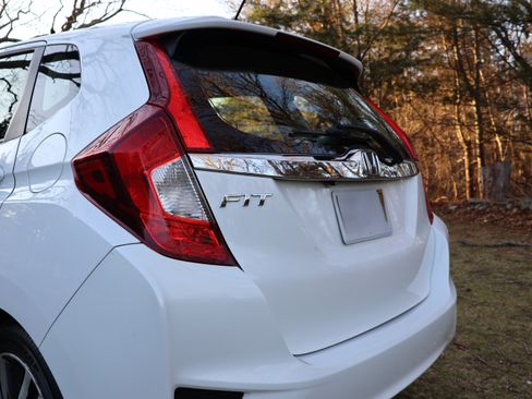 Used 2016 Honda Fit EX image 13