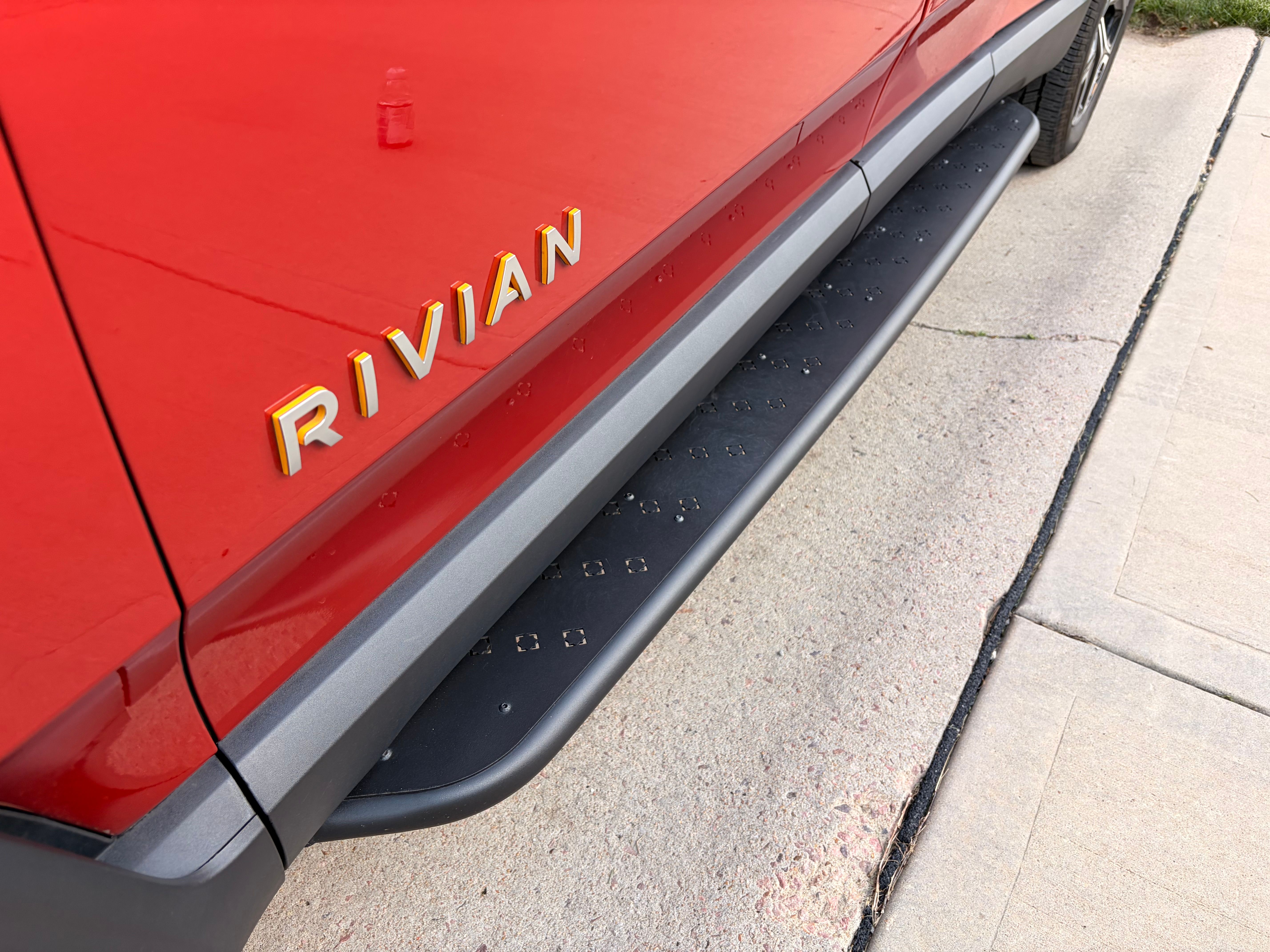 Used 2022 Rivian R1T Launch Edition AWD/4WD image 16