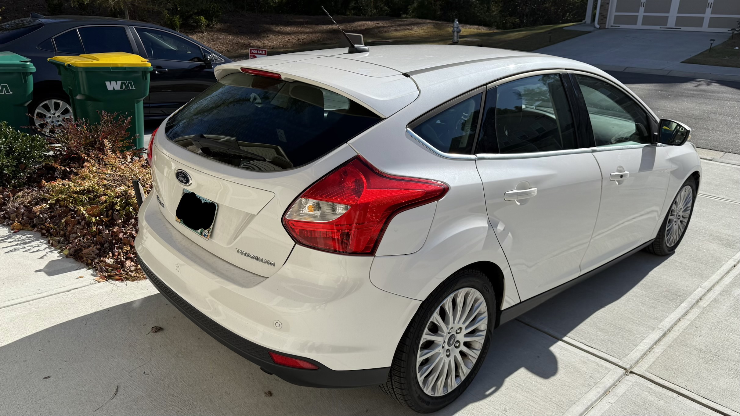 Used 2012 Ford Focus Titanium FWD image 10
