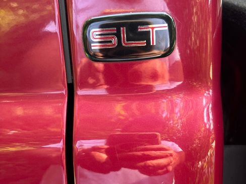 Used 2004 GMC Sierra 1500 SLE w/ Light Duty Power Package image 18