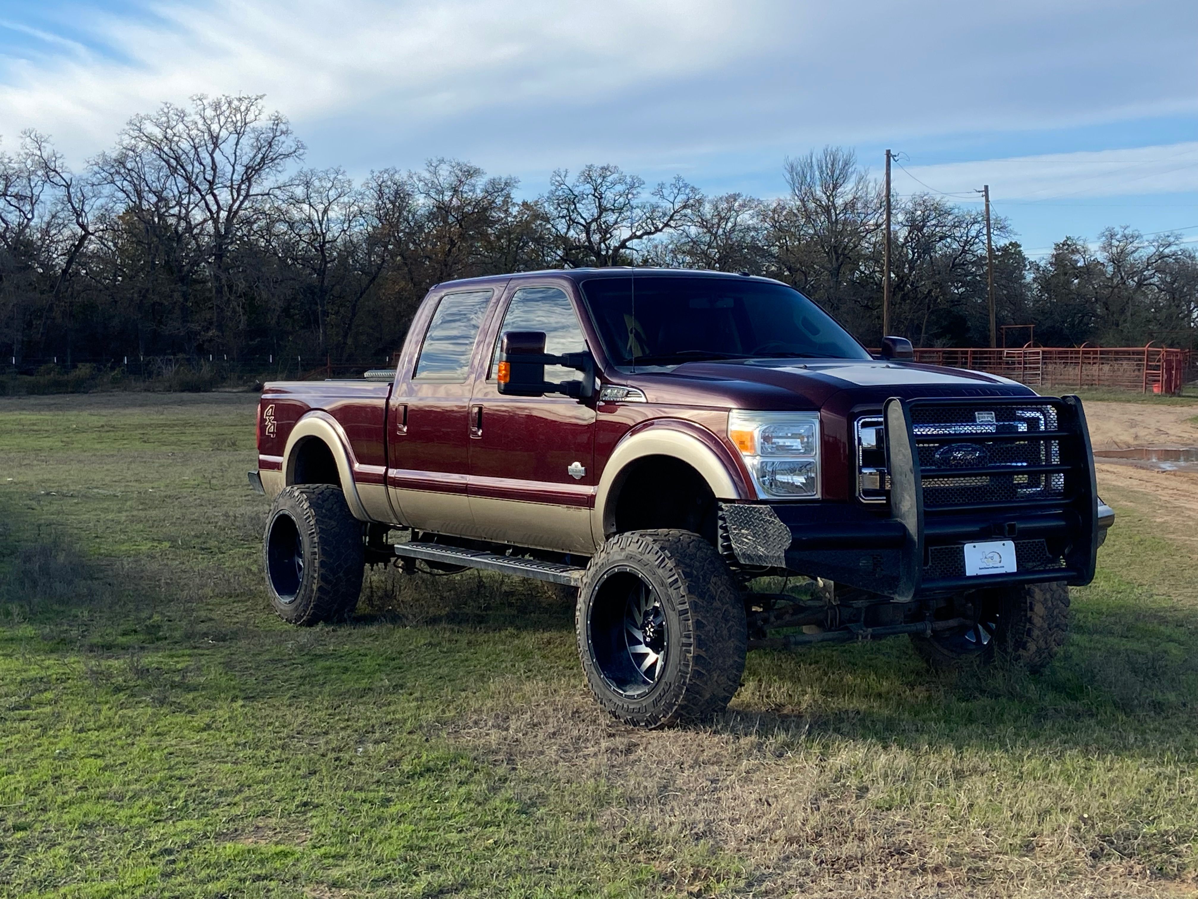 Used 2011 Ford F250 King Ranch w/ Camper Pkg AWD/4WD image 1