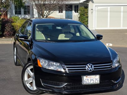 Used 2013 Volkswagen Passat 2.5 SE