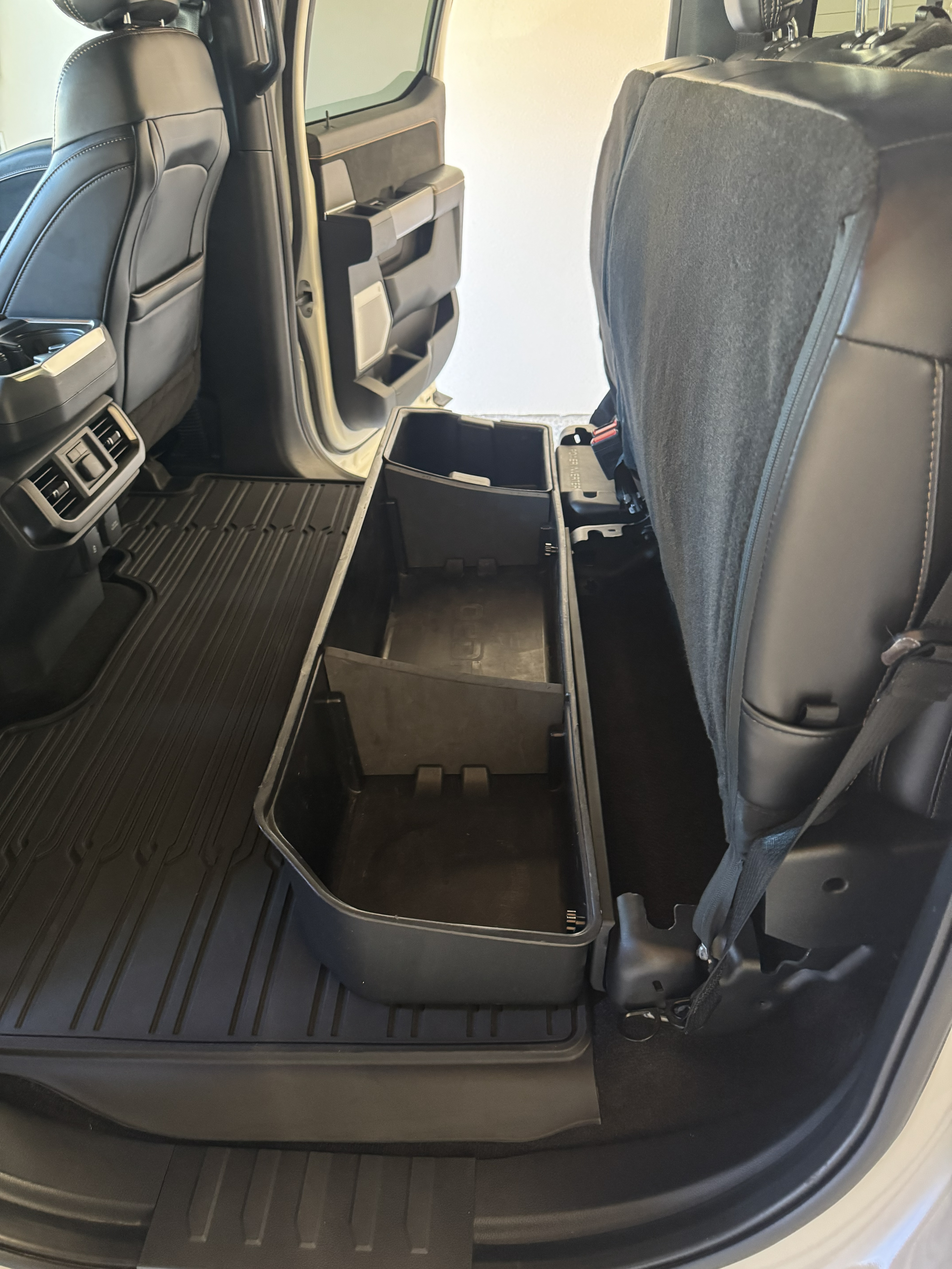 Used 2021 Ford F150 Platinum w/ Equipment Group 701A High AWD/4WD image 13