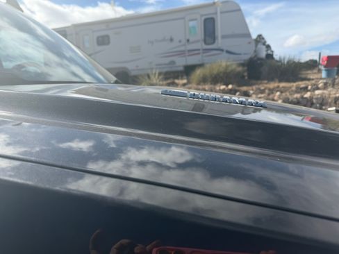 Used 2015 GMC Sierra 2500 SLT w/ Duramax Plus Package image 11