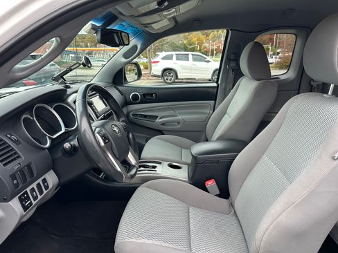 Used 2013 Toyota Tacoma 4x4 Access Cab V6 image 6