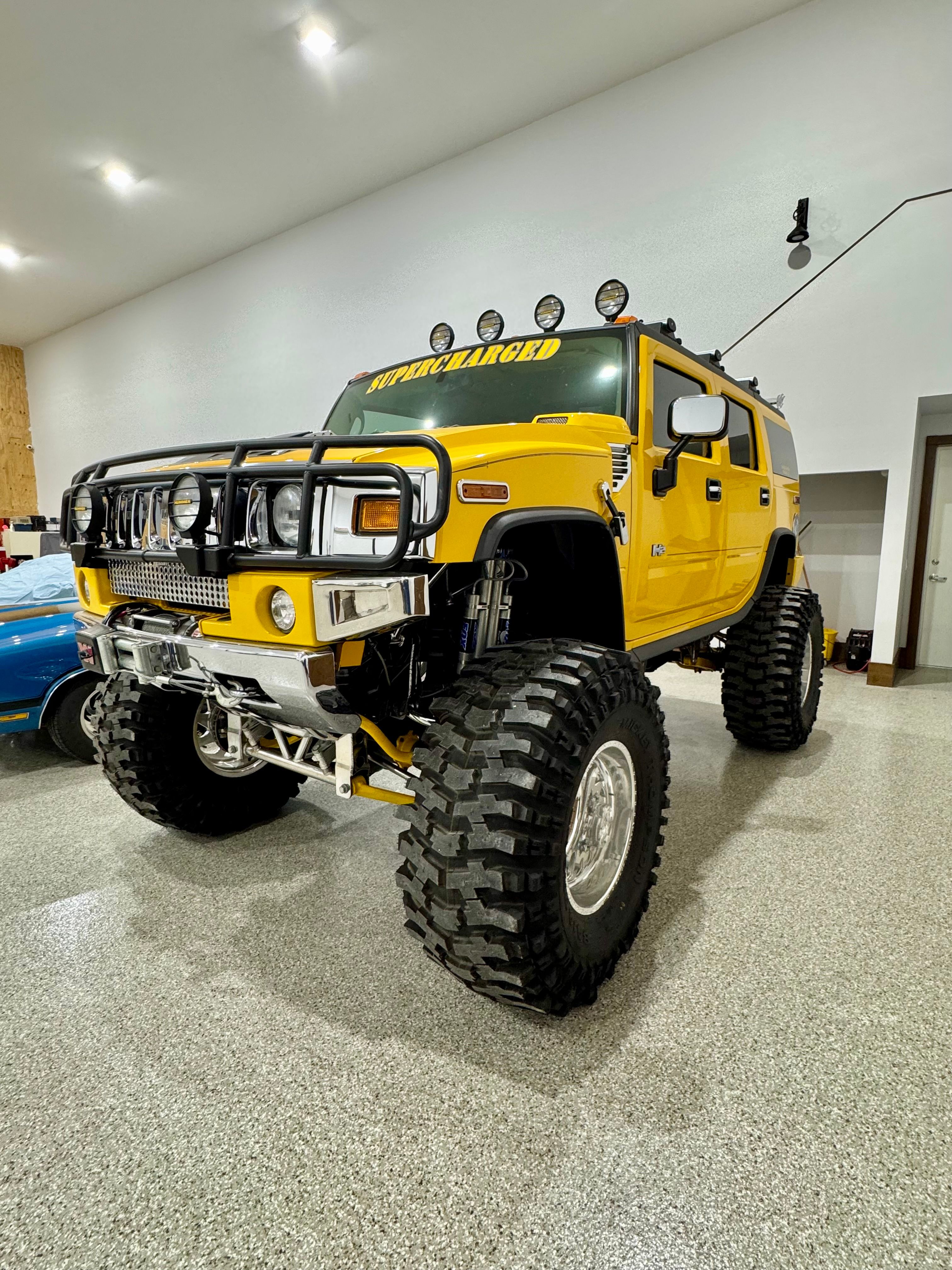 Used 2003 HUMMER H2 w/ Preferred Equipment Group AWD/4WD image 10