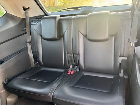 Used 2018 Volkswagen Atlas SE w/ R-Line Package image 8