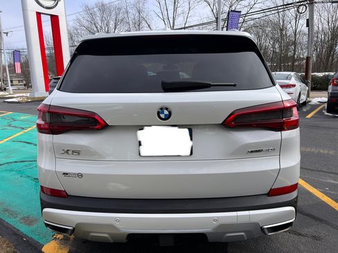 Used 2019 BMW X5 xDrive40i w/ Convenience Package image 4