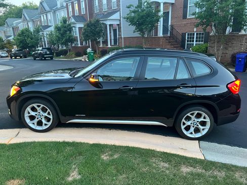 Used 2013 BMW X1 xDrive28i image 12