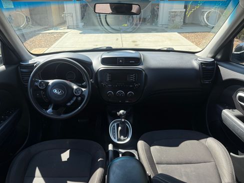 Used 2016 Kia Soul image 14