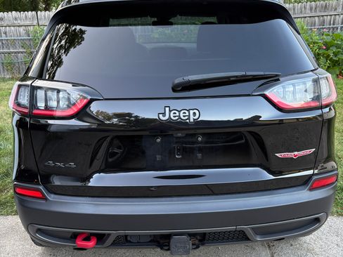 Used 2022 Jeep Cherokee Trailhawk w/ Trailer Tow Group AWD/4WD image 12