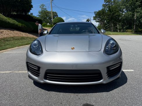Used 2015 Porsche Panamera GTS AWD/4WD image 9