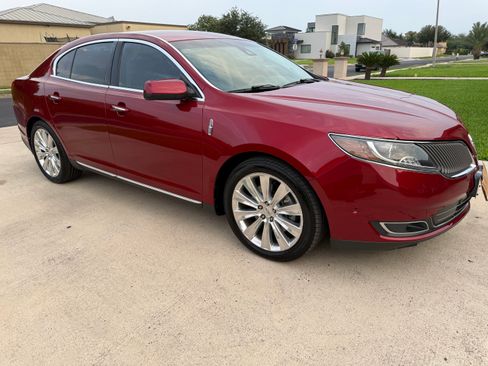 Used 2015 Lincoln MKS AWD w/ Equipment Group 201A image 6
