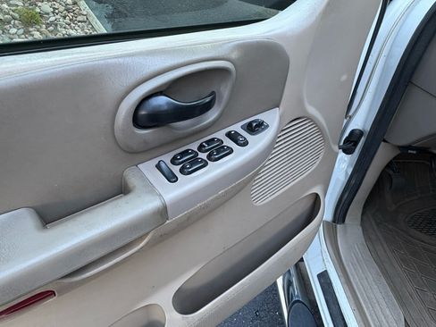 Used 2003 Ford F150 Lariat image 15