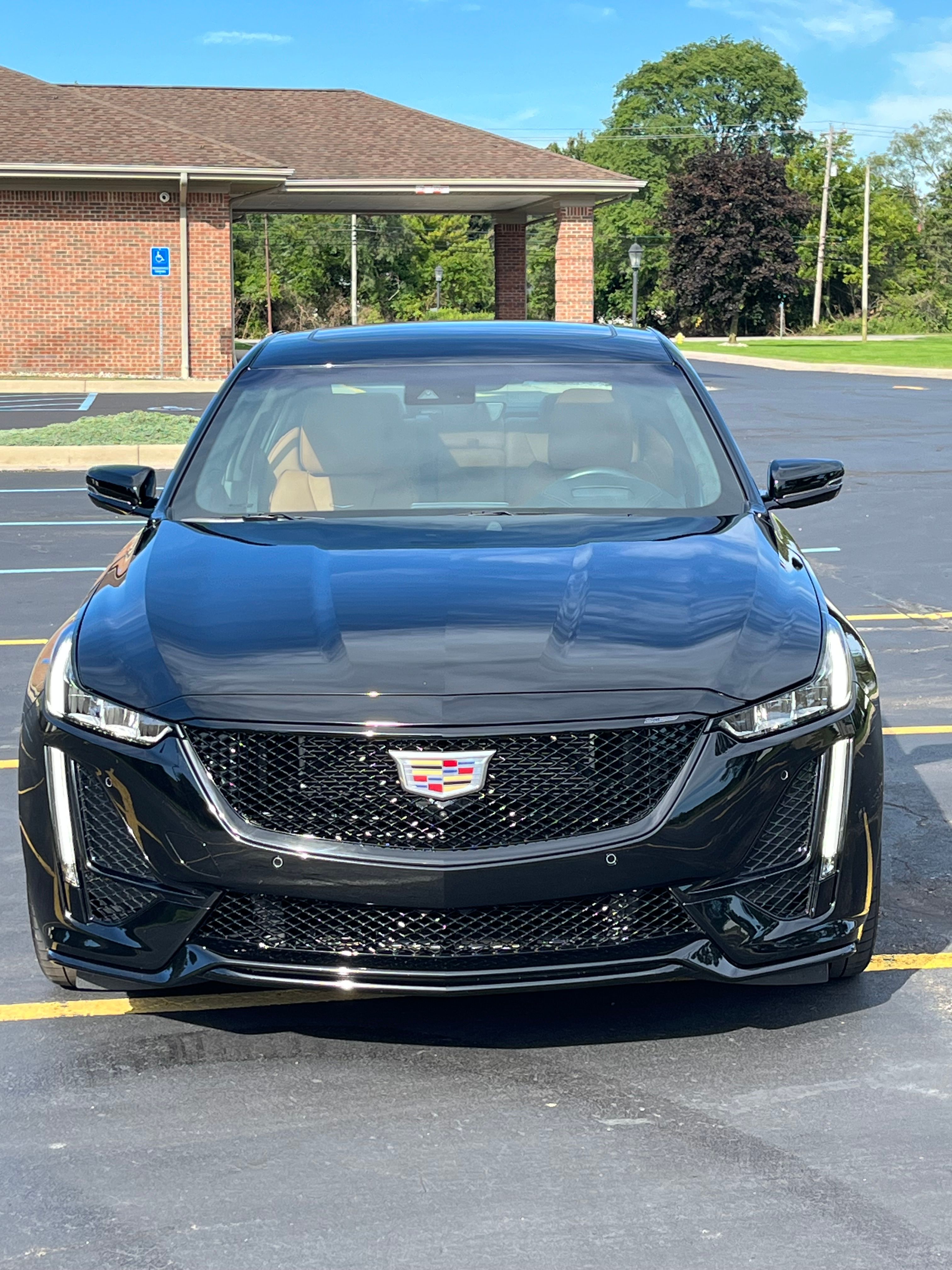 Used 2024 Cadillac CT5 V w/ Platinum Package AWD/4WD image 5