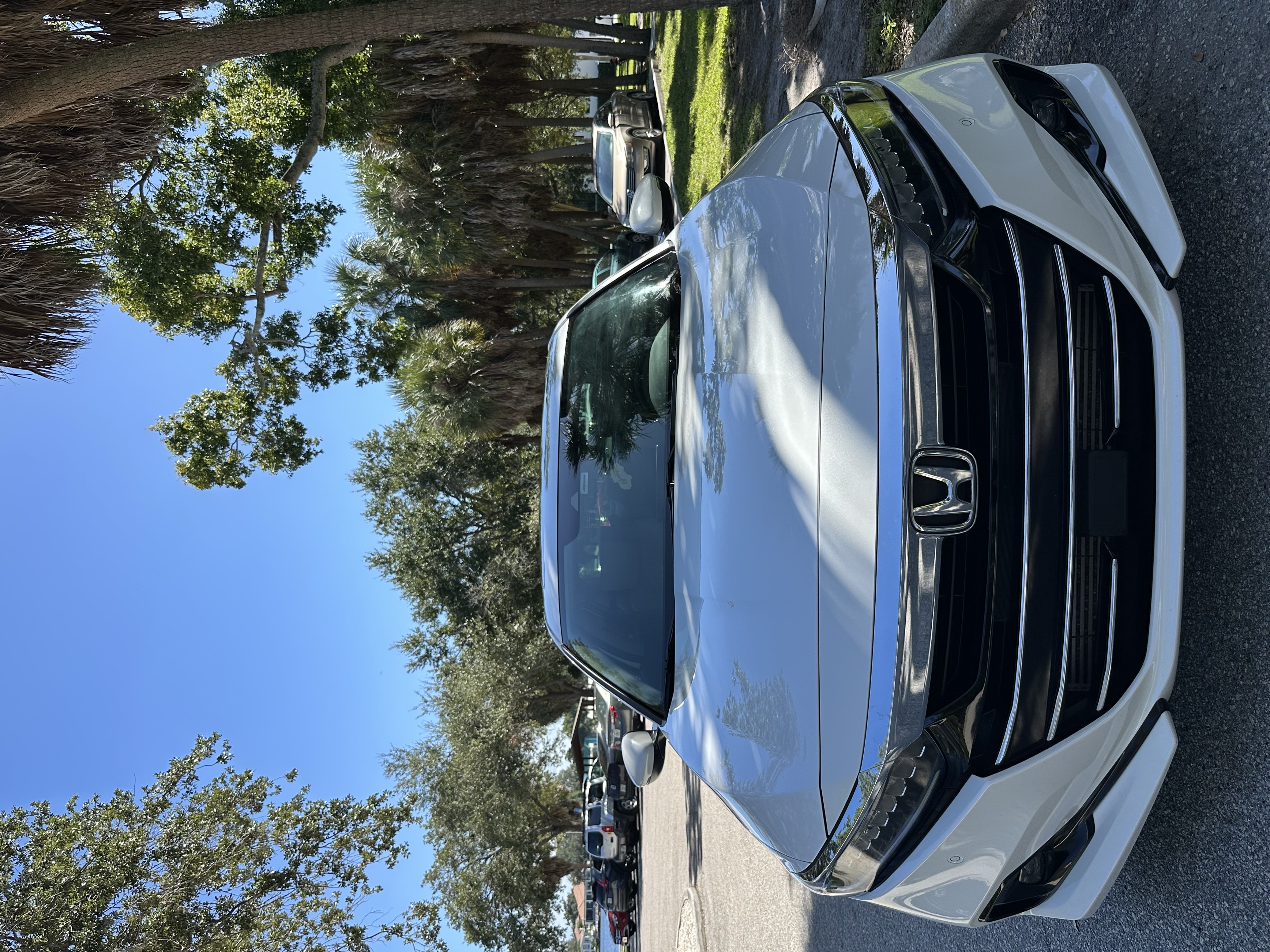 Used 2022 Honda Accord EX-L image 2