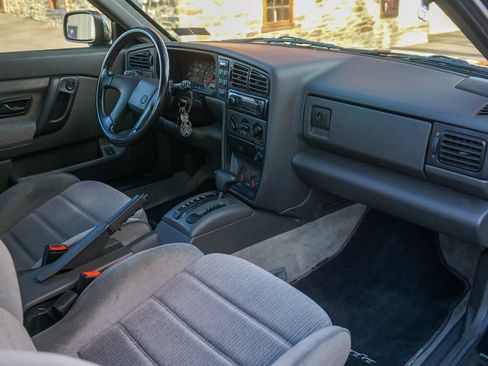 Used 1993 Volkswagen Corrado SLC image 11