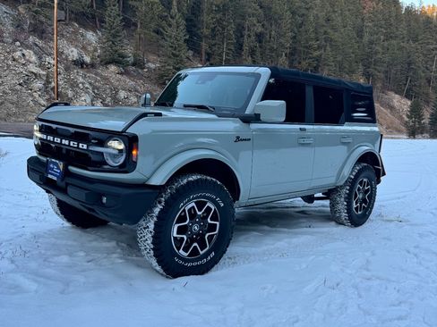 Used 2021 Ford Bronco Outer Banks image 1