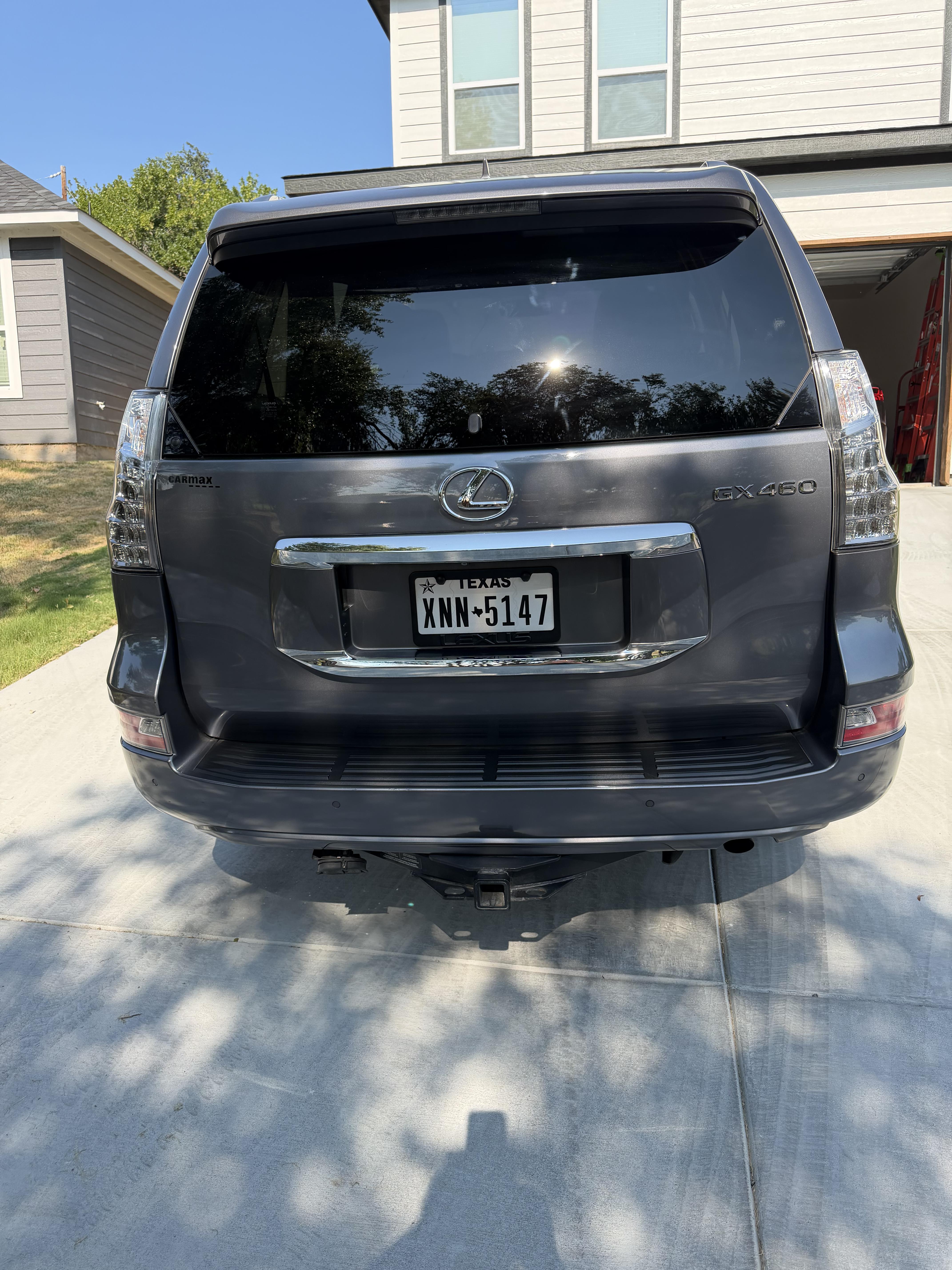Used 2015 Lexus GX 460 w/ Premium Package AWD/4WD image 8