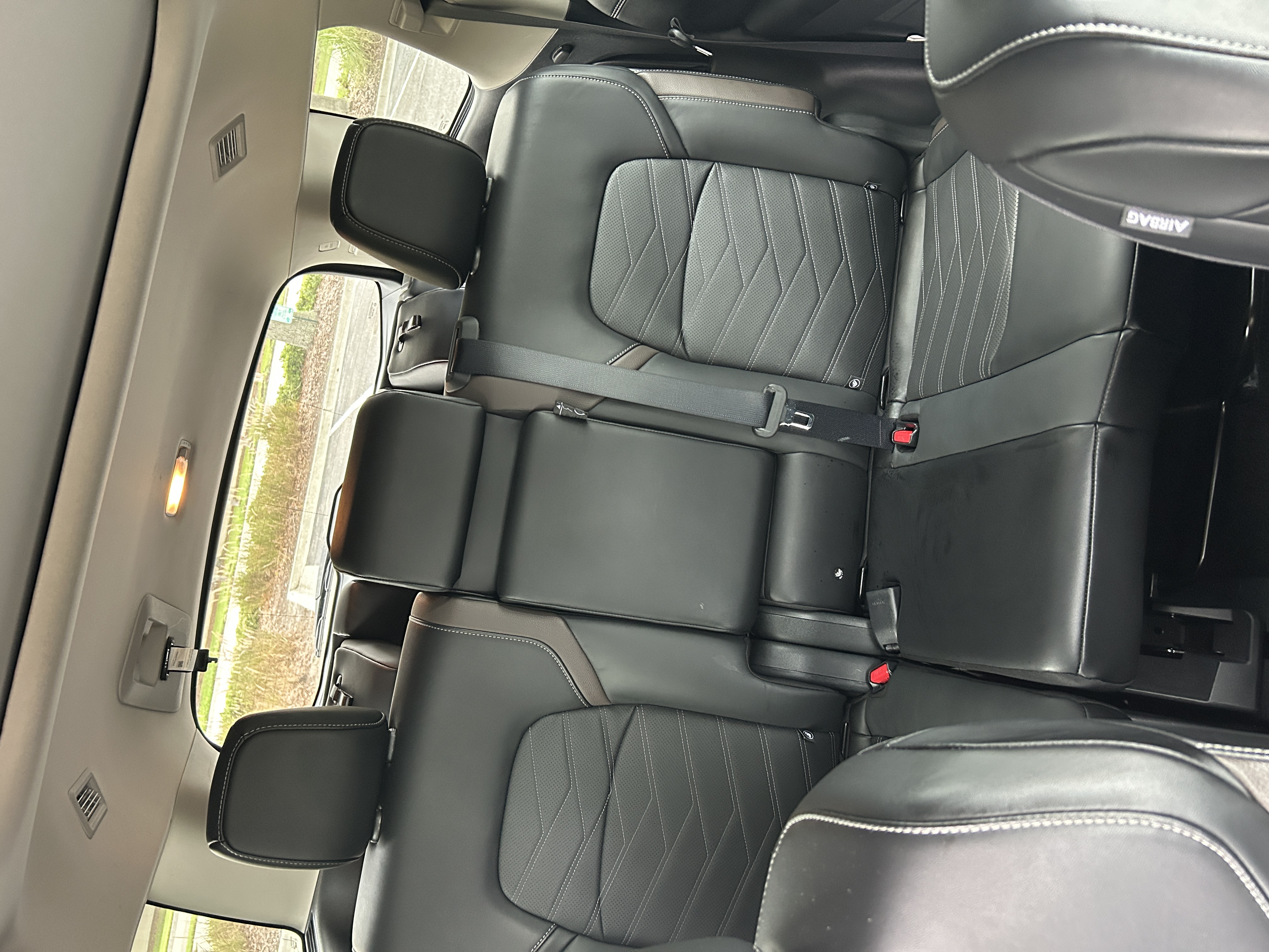 Used 2024 Nissan Pathfinder Platinum w/ Cargo Package FWD image 10