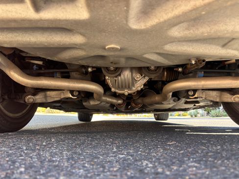 Used 2003 Ford Thunderbird image 24