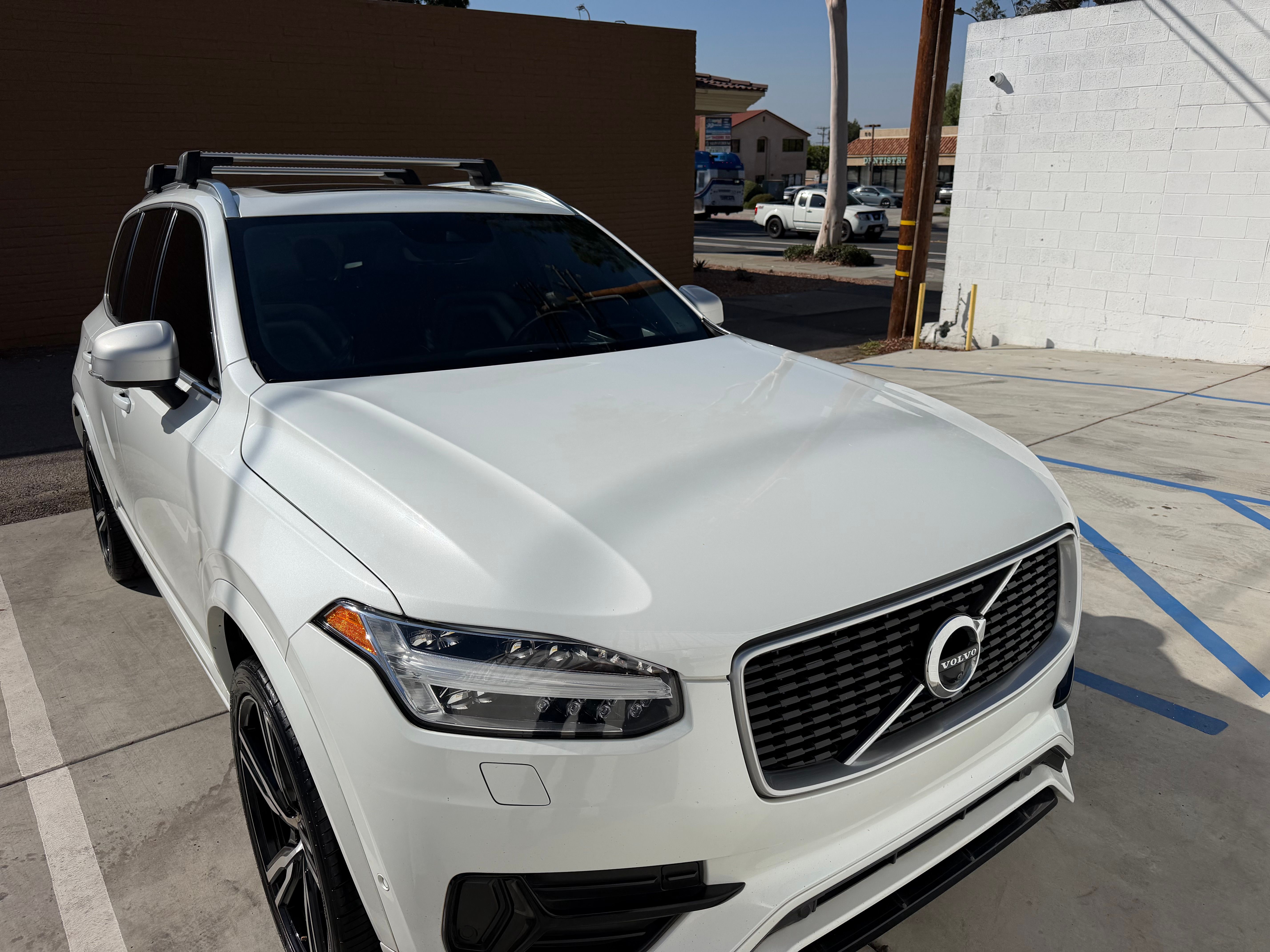 Used 2019 Volvo XC90 T6 R-Design w/ Advanced Package AWD/4WD image 9