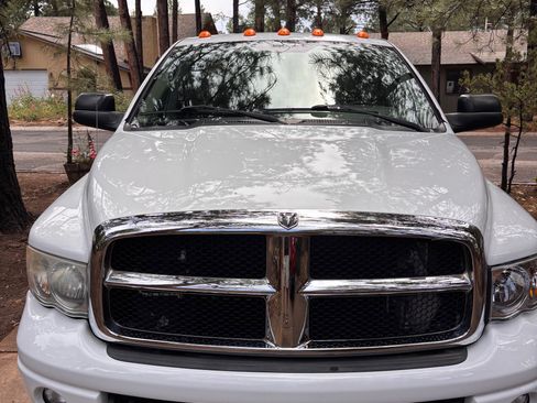Used 2004 Dodge Ram 3500 Truck ST w/ Trailer Tow Group AWD/4WD image 2