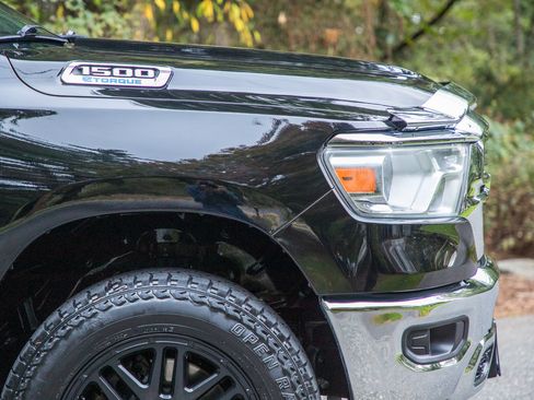 Used 2021 RAM 1500 Big Horn image 6