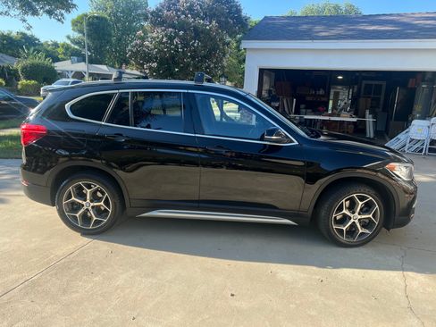 Used 2018 BMW X1 sDrive28i image 8