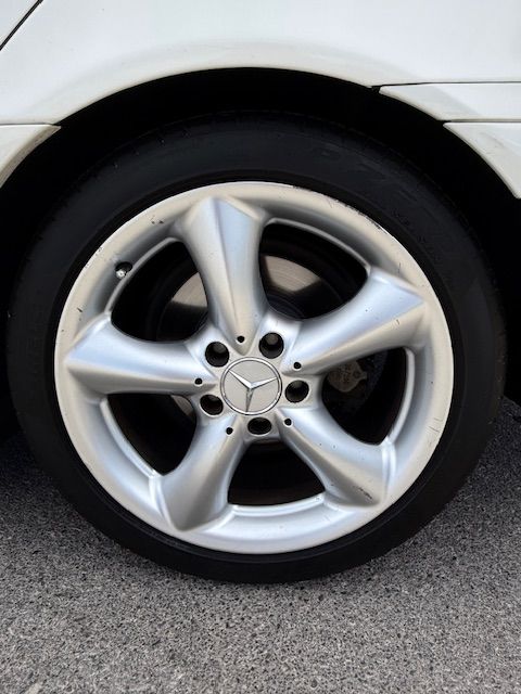 Used 2005 Mercedes-Benz C 230 Sedan image 8